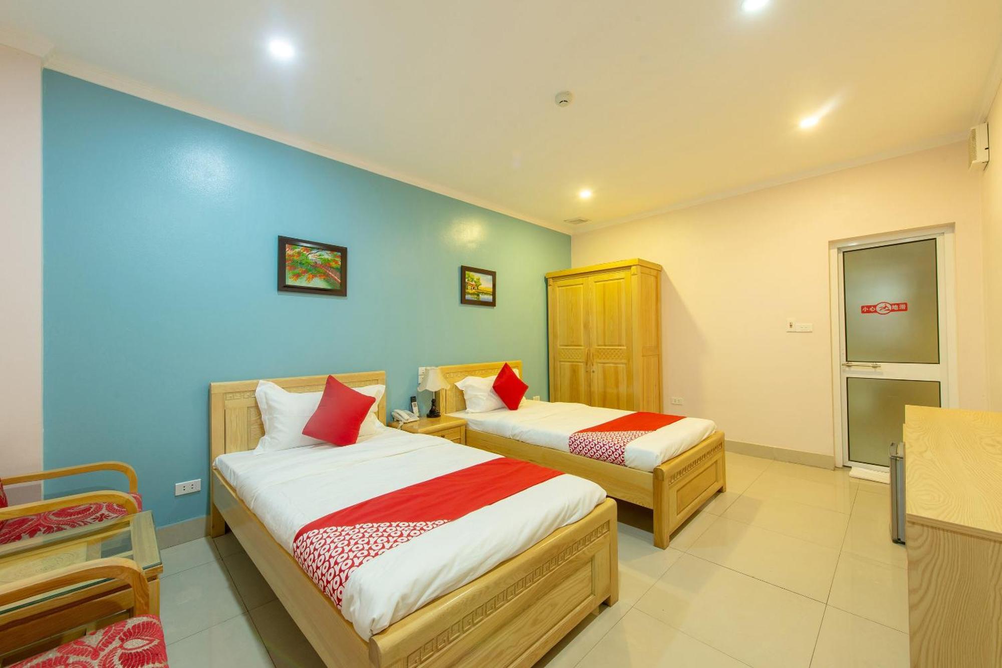 Capital O 417 Truong Son Hotel Hanoi Exteriör bild
