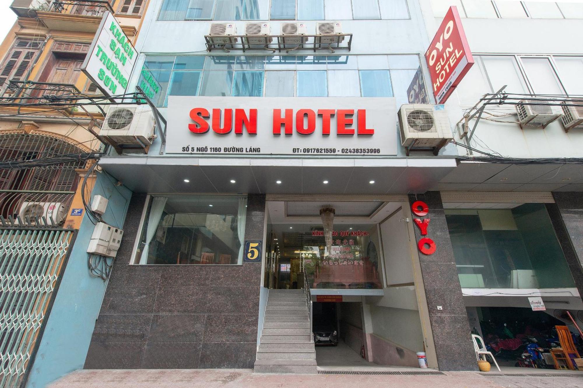 Capital O 417 Truong Son Hotel Hanoi Exteriör bild